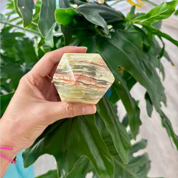 Green Onyx Paper weight - Picture 3 of 6